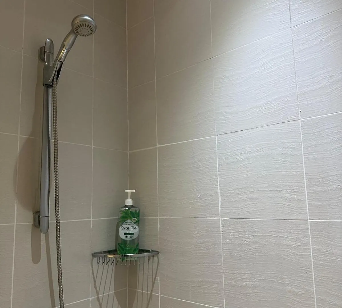 Studio Unit With Balcony In The Gramercy Residences Manila Philippinen