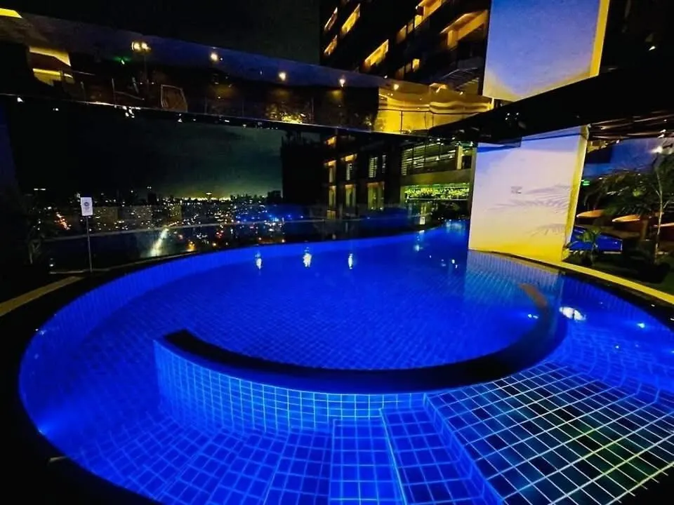 Διαμέρισμα Studio Unit With Balcony In The Gramercy Residences Μανίλα