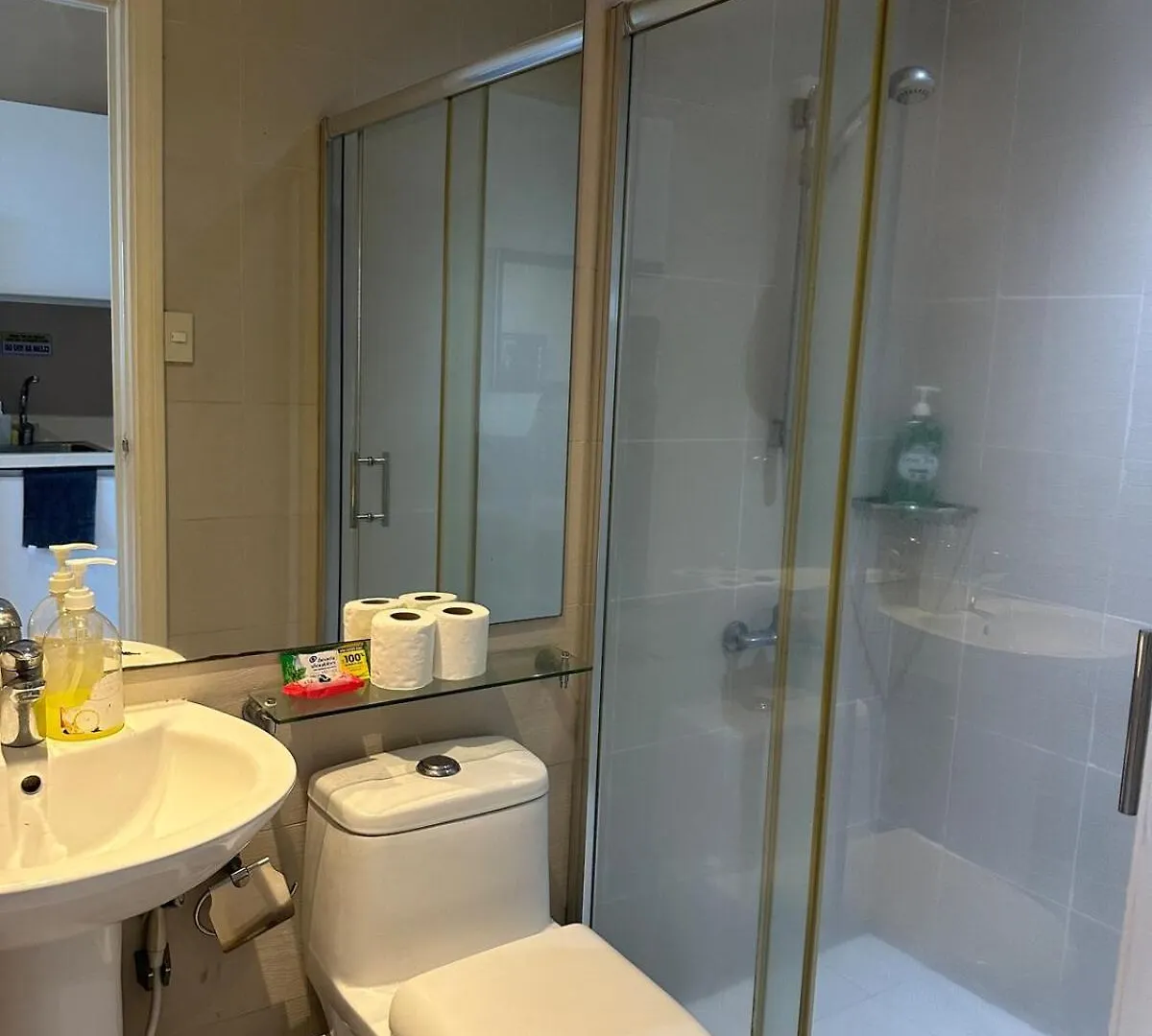 Apartment Studio Unit With Balcony In The Gramercy Residences Manila